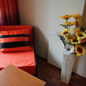Zimmer mit zwei Einzelbetten